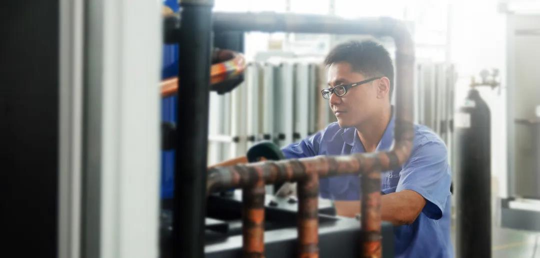 游泳池水處理設(shè)備怎么進行維護保養(yǎng)？