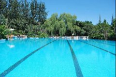 <b>在游泳池水處理中，我們應(yīng)該如何調(diào)節(jié)泳池池水的ph值？</b>