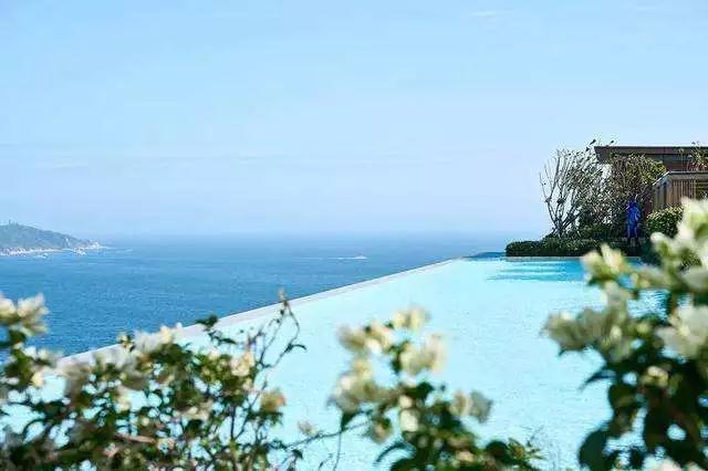 別墅樓頂游泳池的好處有哪些？需要注意什么？