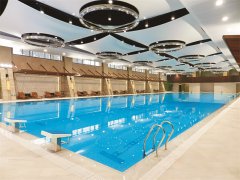 別墅室內(nèi)恒溫游泳池如何解決濕度問題？