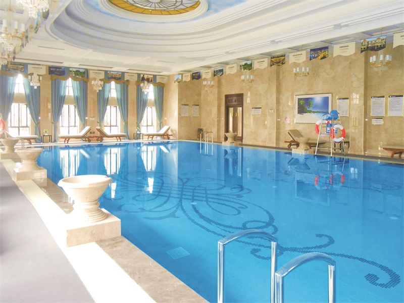 別墅室內(nèi)游泳池如何設(shè)計(jì)更加實(shí)用？